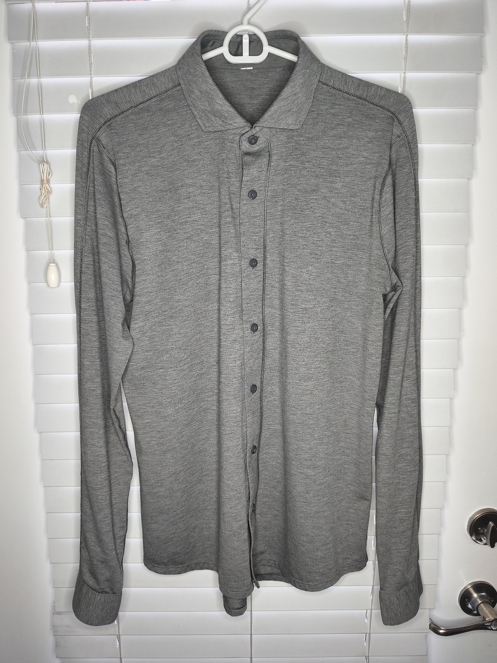 Lululemon Men Rival Button Down Shirt Medium Grey Heather Performance Tech Golf